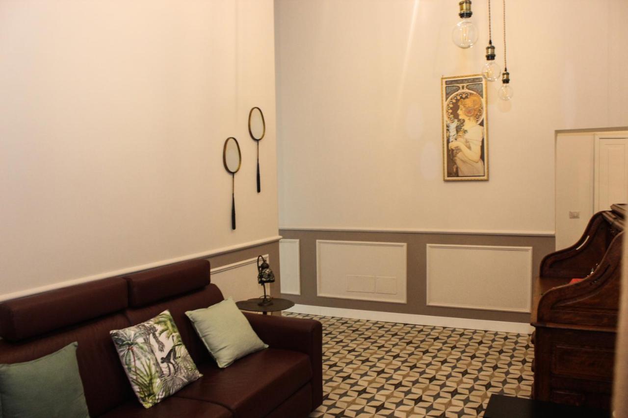 Le Chiavi Di Casa Bed & Breakfast Naples Exterior photo